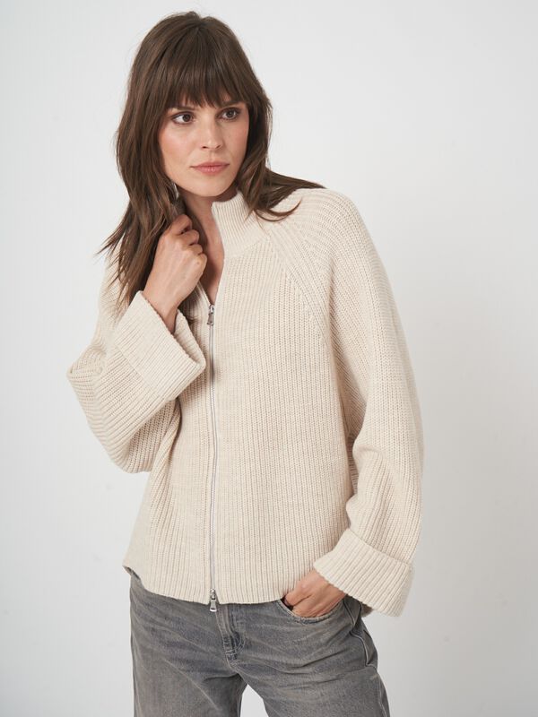 Zip-up-Strickjacke aus extrafeiner Merinowolle image number 6