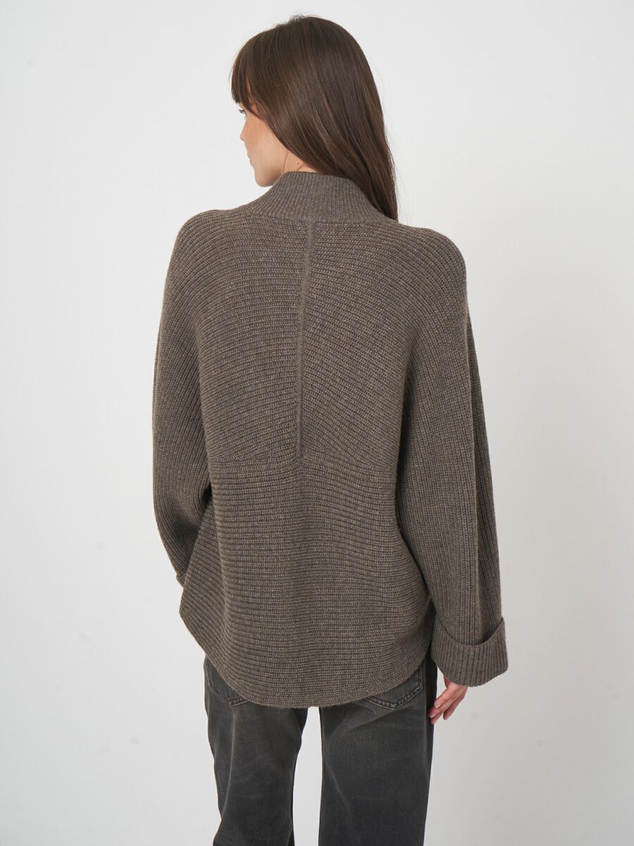 Vest met rits van extra fijne merinowol image number 7