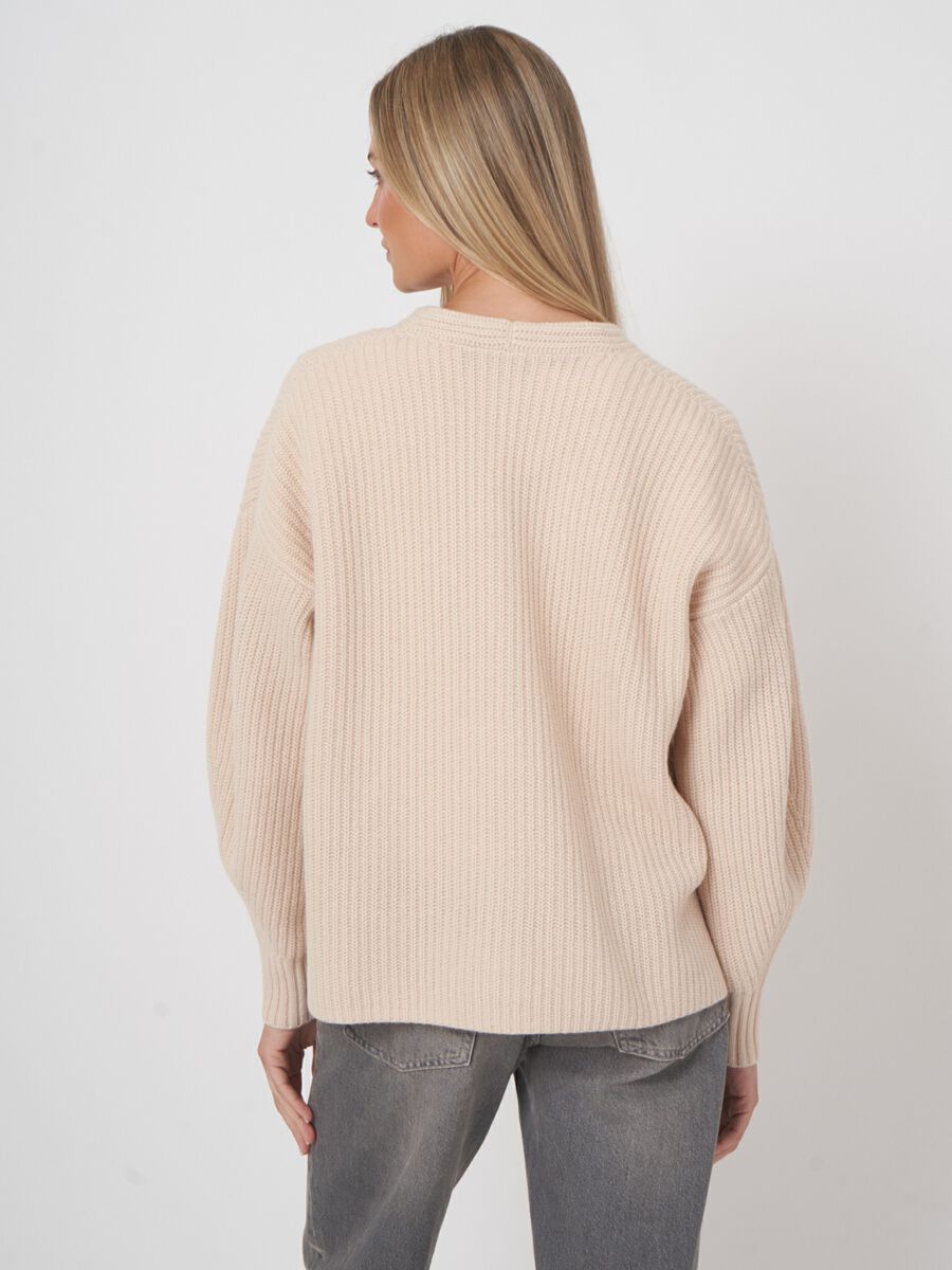 Wide fit cardigan with functional pockets image number 7