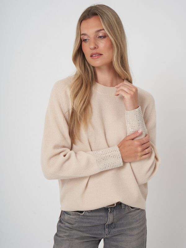 Rippstrickpullover mit Strassbündchen image number 1