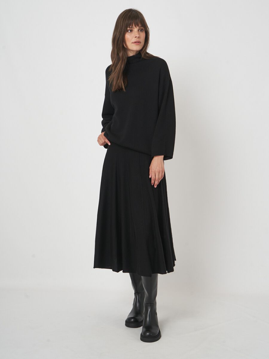 Luxe merinowollen rok met wijde snit image number 2