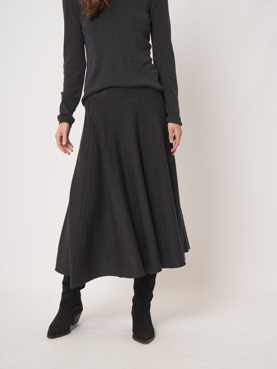 Luxe merinowollen rok met wijde snit image number 3