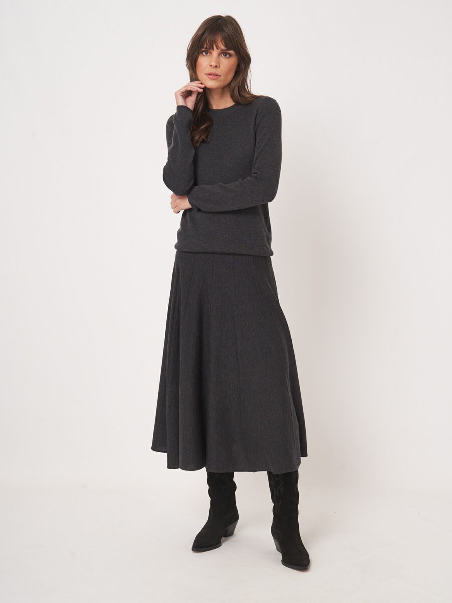 Luxe merinowollen rok met wijde snit image number 4