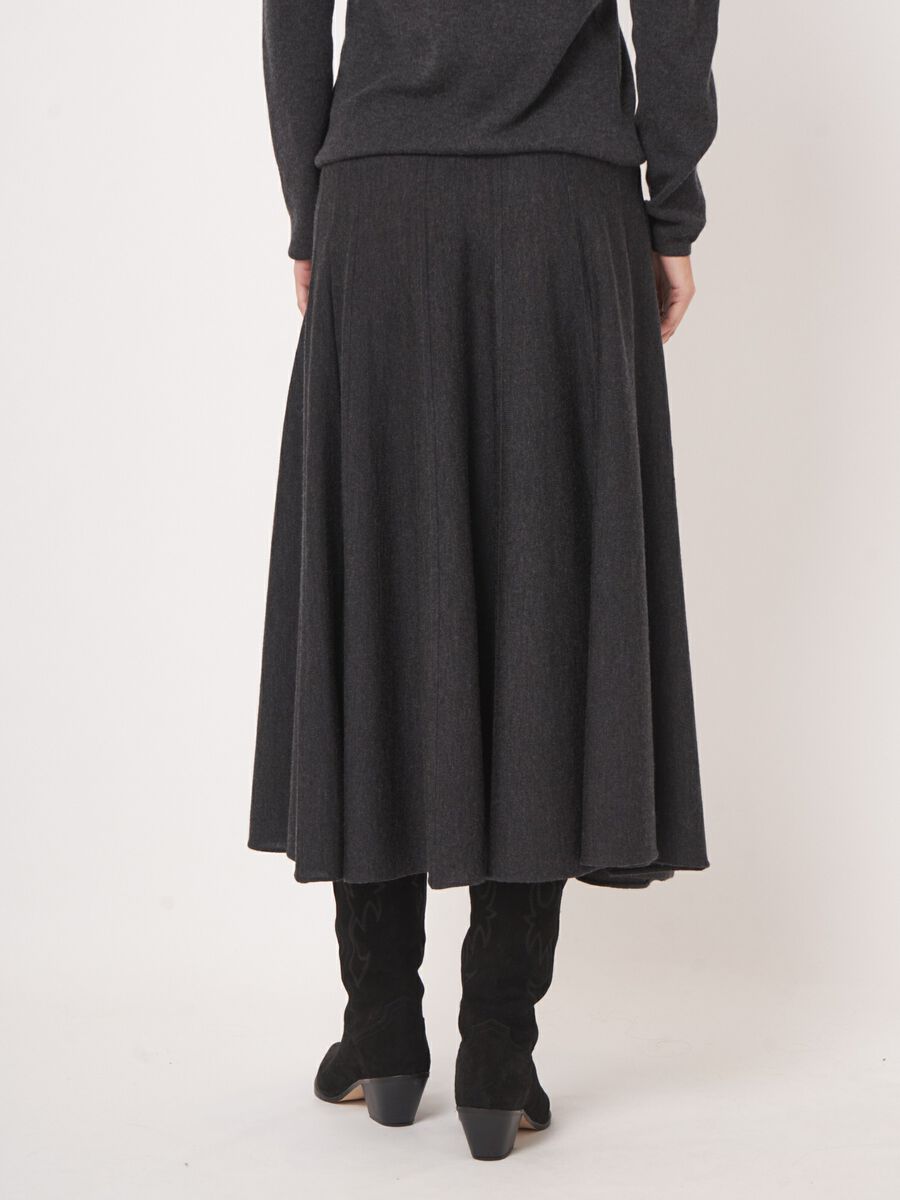 Luxe merinowollen rok met wijde snit image number 6