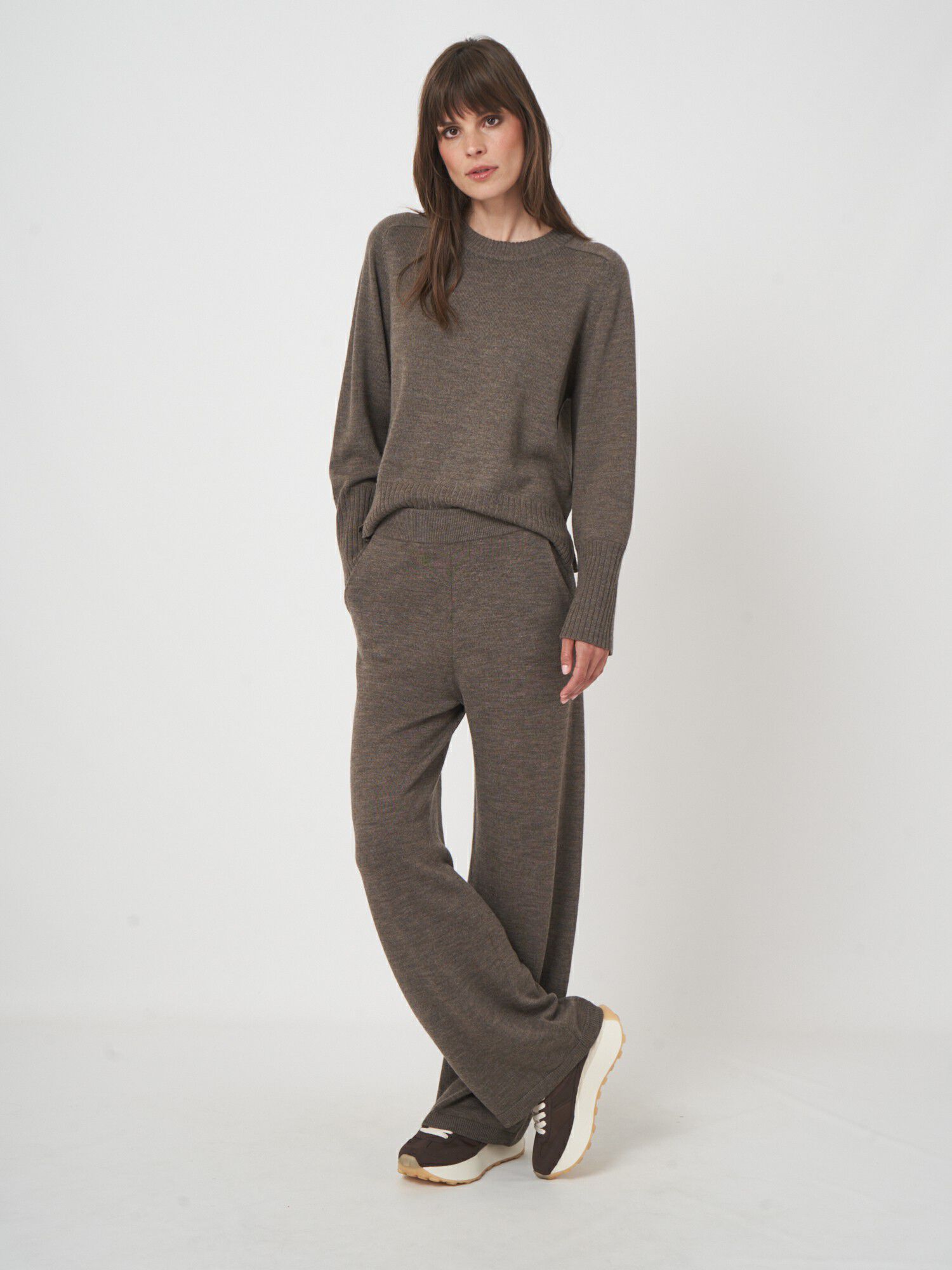 Luxe merinowollen pantalon met wijde pijpen afbeelding