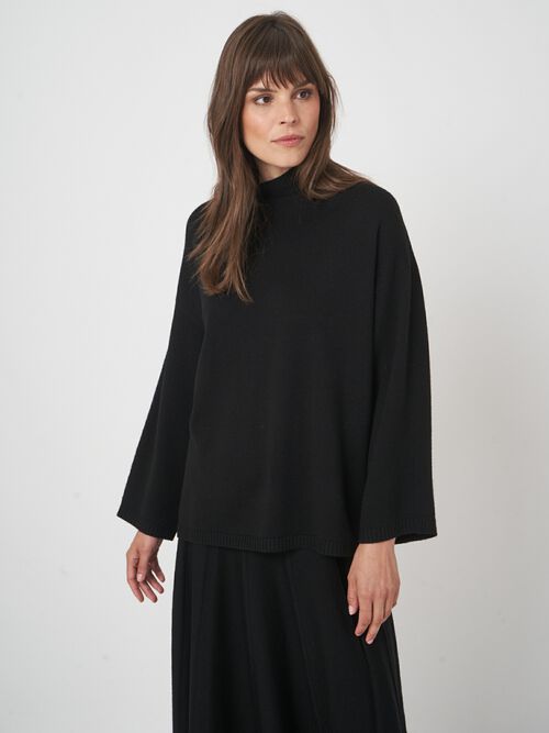 Merinopullover mit 3/4-Ärmeln und Stehkragen