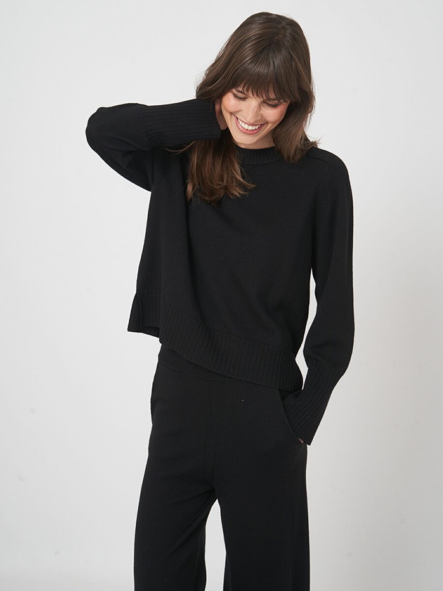 Merinowollen trui met lange mouwen en ronde hals. image number 3