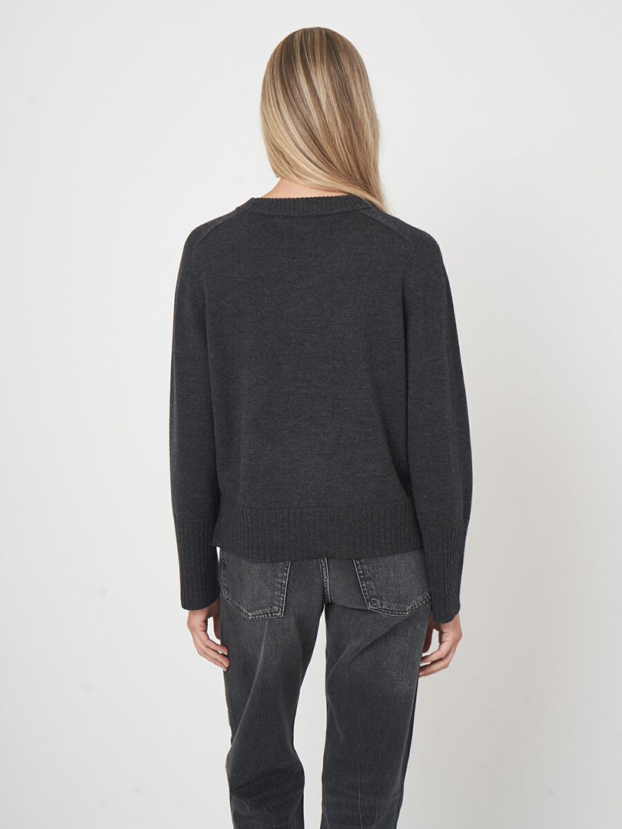 Pull femme manches longues — mérinos fin & col rond image number 4