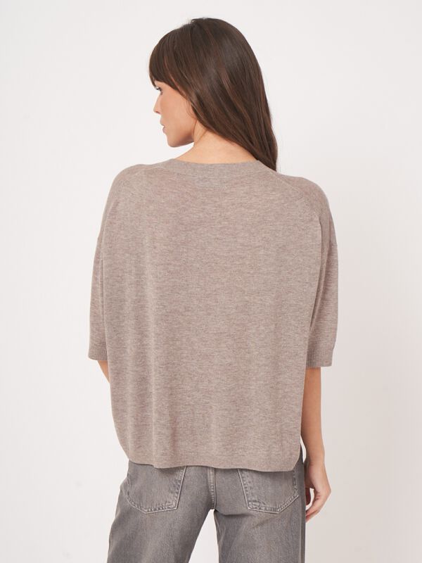 Fine knit sweater with short sleeves & relaxed fit image number 4