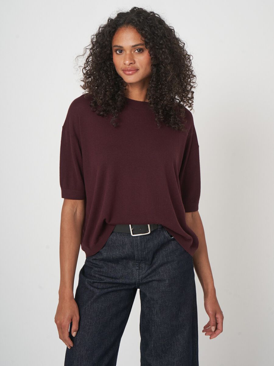 Fine knit sweater with short sleeves & relaxed fit image number 3