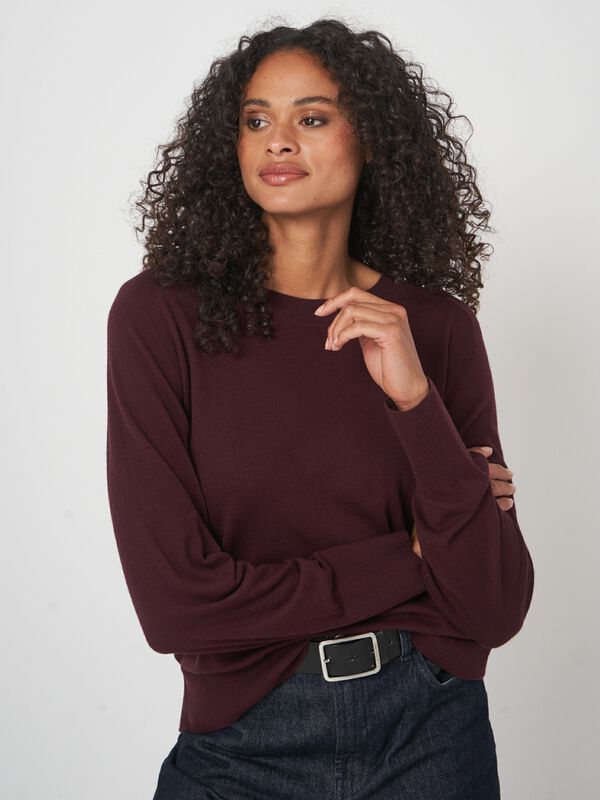 Pull large femme — maille fine & confort moderne repeat image number 1