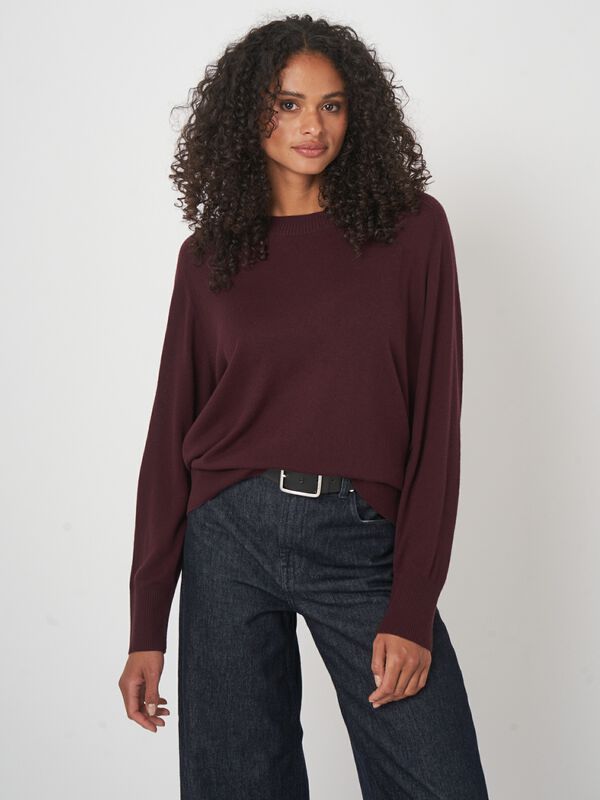 Pull large femme — maille fine & confort moderne repeat image number 2