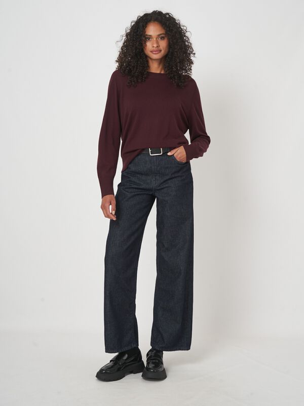 Pull large femme — maille fine & confort moderne repeat image number 4