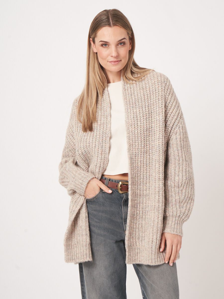 Grofgebreid ribbelvest van space-dye garen image number 7