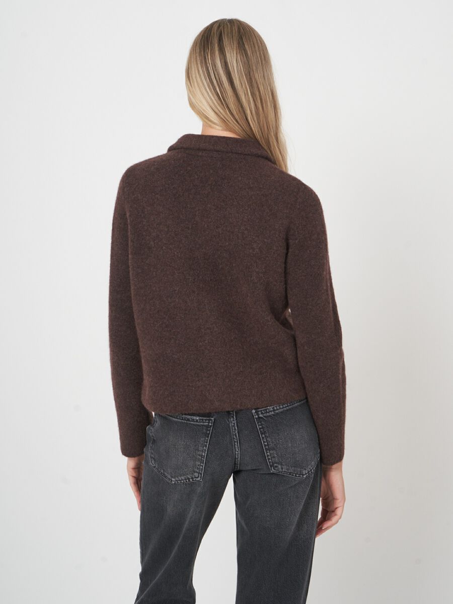 Luxe bouclé cardigan met polokraag image number 3