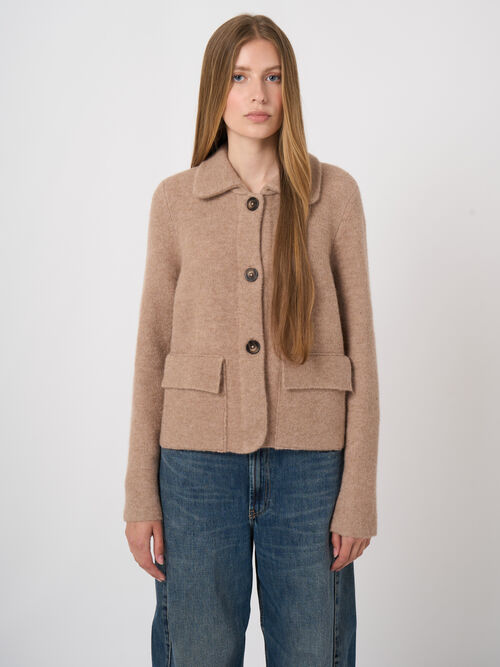 Boxy-Strickjacke aus Wolle und Alpaka mit Polokragen