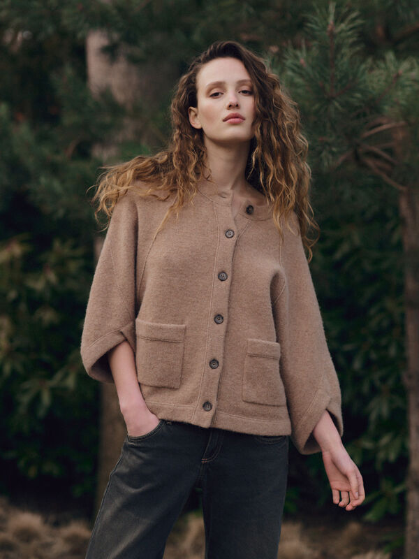 Oversized-Strickjacke aus Wolle und Alpaka mit Taschen image number 3