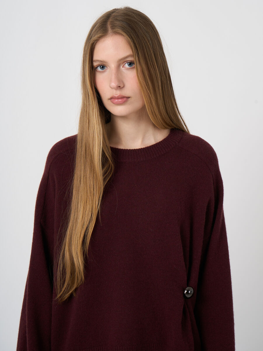 Boxy-Pullover aus Lammwolle mit seitlichem Knopfdetail image number 2