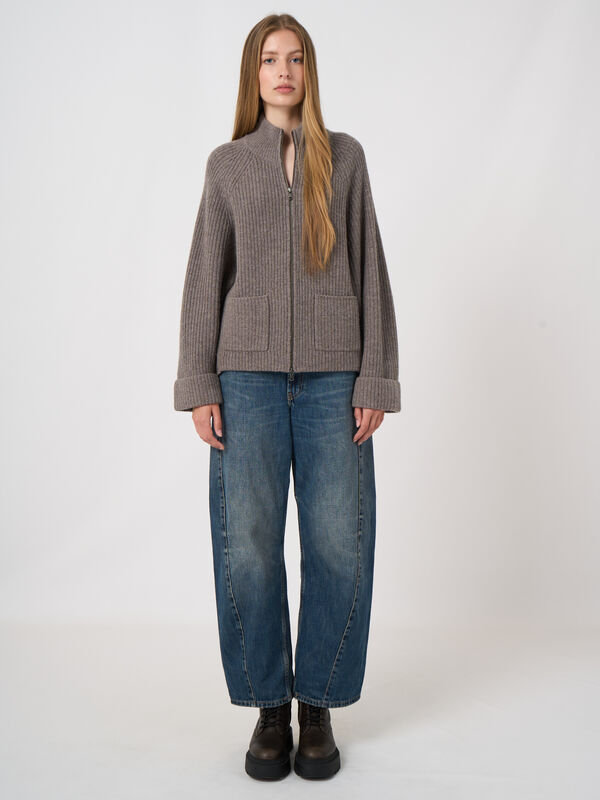 Cardigan c&ocirc;tel&eacute; zipp&eacute; en laine d&rsquo;agneau italienne image number 6