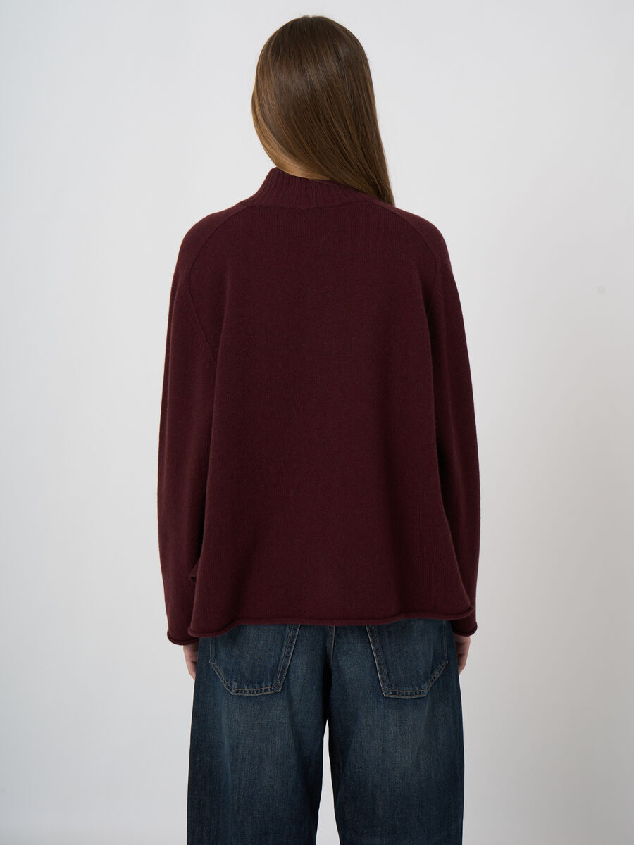 Strickjacke aus italienischer Lammwolle mit Stehkragen image number 4