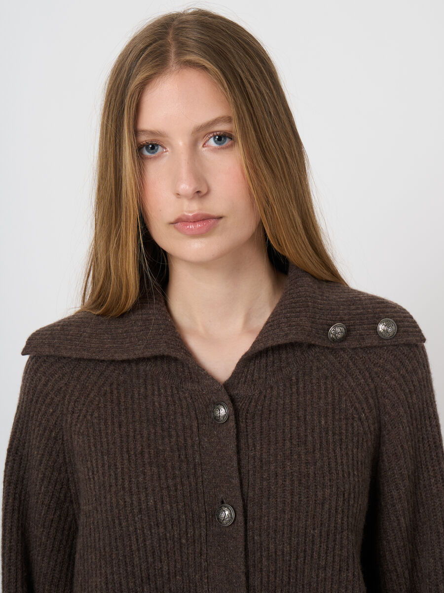 Cardigan c&ocirc;tel&eacute; en laine d&rsquo;agneau italienne &agrave; col boutonn&eacute; image number 2