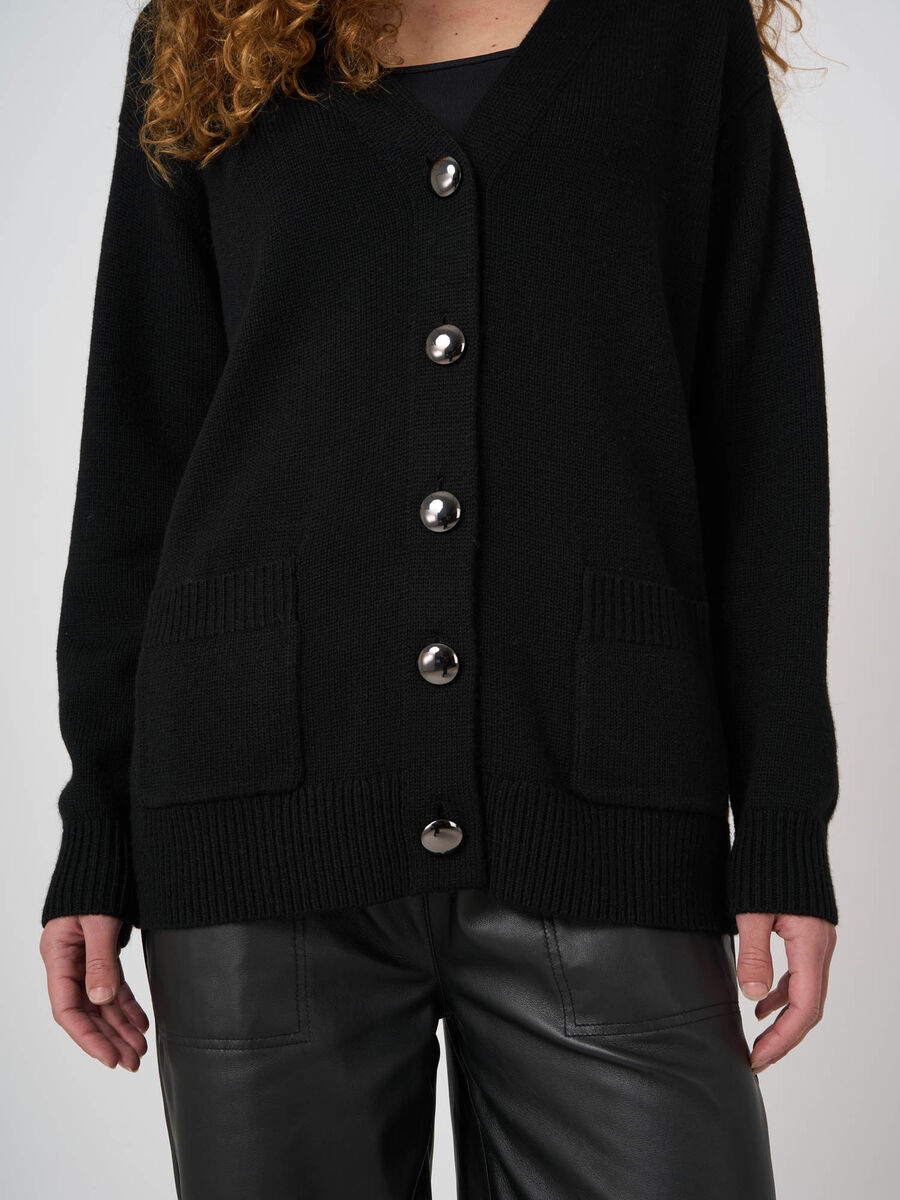 Cardigan oversize en m&eacute;rinos &agrave; boutons m&eacute;talliques image number 1