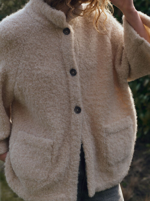 Cardigan-veste oversize en boucl&eacute; alpaga-laine