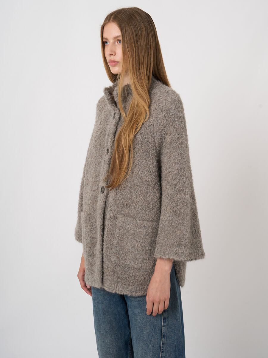 Cardigan-veste oversize en boucl&eacute; alpaga-laine image number 1