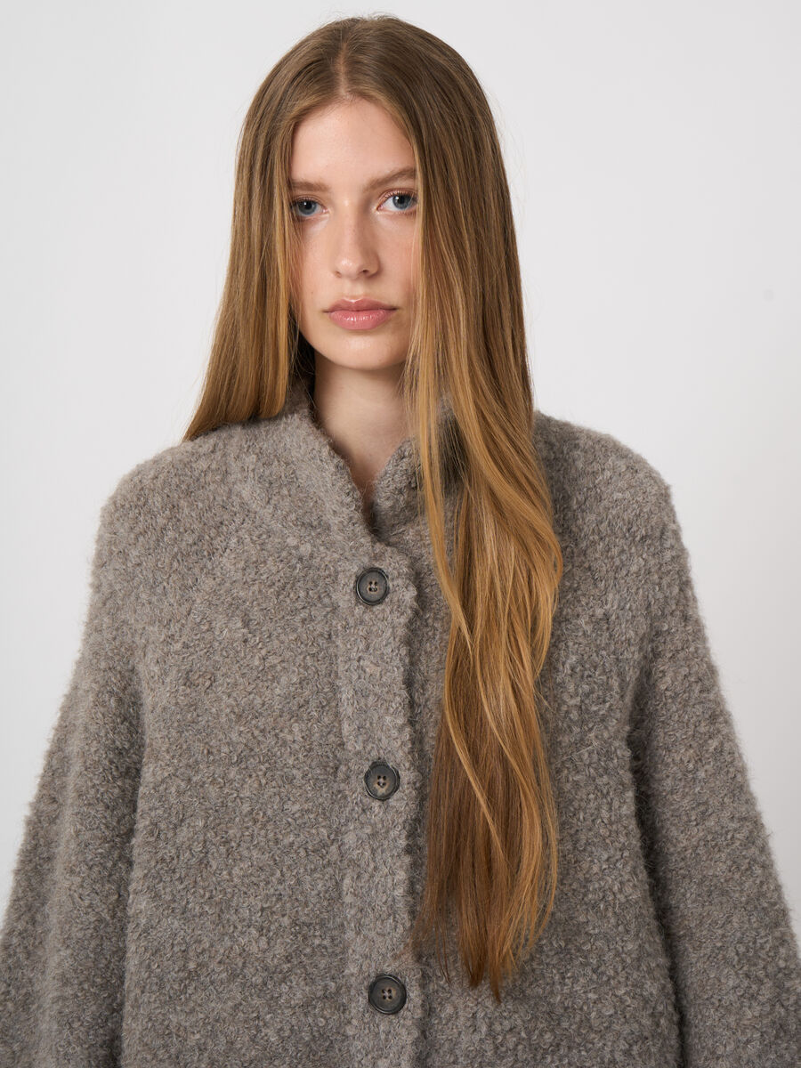 Cardigan-veste oversize en boucl&eacute; alpaga-laine image number 2