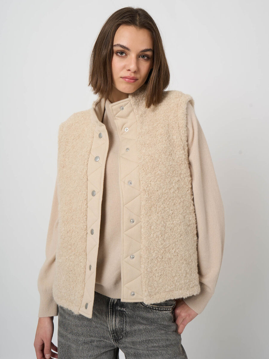 Woll-Kaschmir-Weste mit Boucl&eacute;-Innenseite image number 2