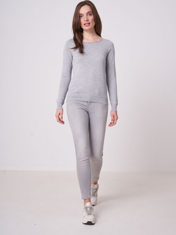 Basic Pullover mit U-Boot-Ausschnitt aus Baumwollmischung image number 3