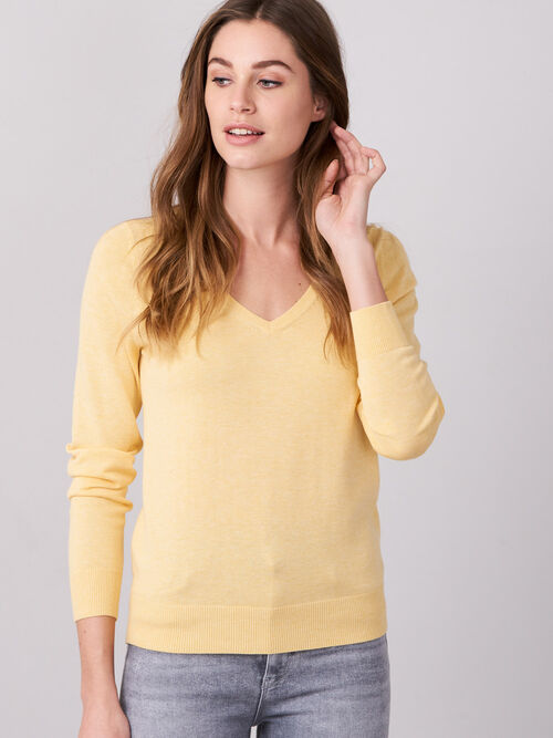 Basic cotton blend V-neck sweater