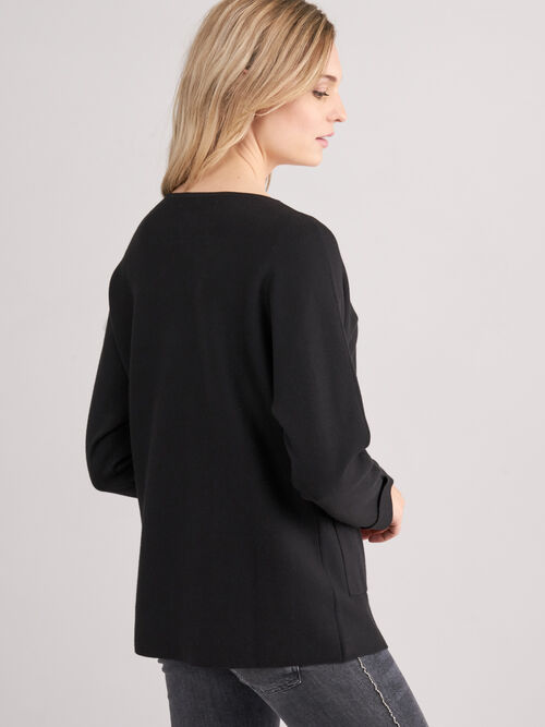 Boat neck sweater with pockets