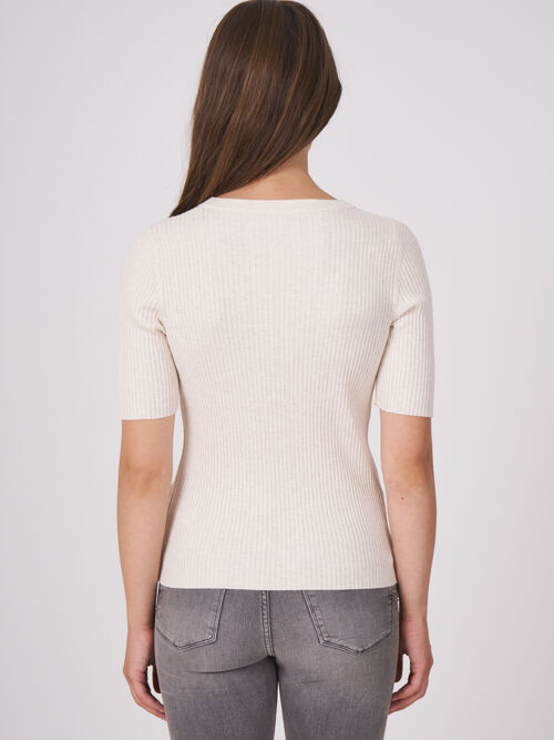Fine rib knit short sleeve sweater