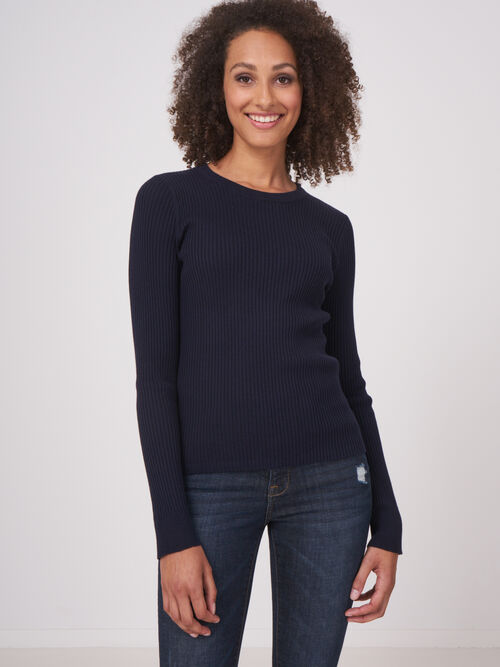 Fine rib knit long sleeve sweater