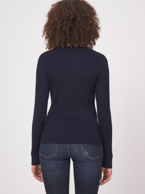 Fine rib knit long sleeve sweater