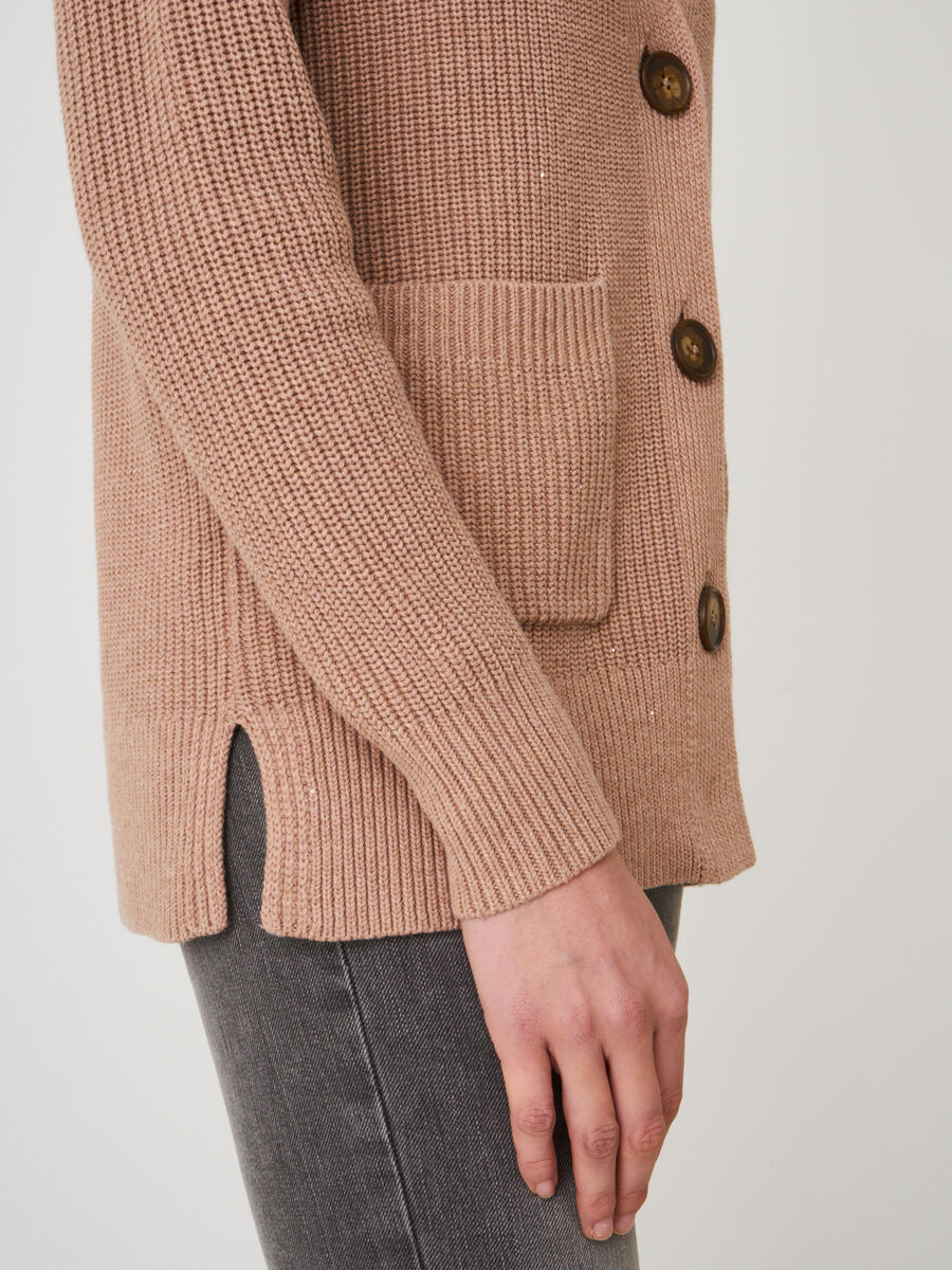 Rib knit cardigan with delicate sequin decoration