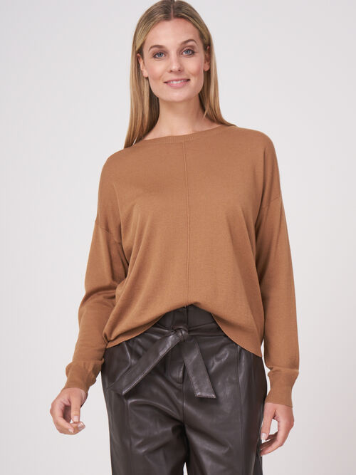 Loose fit boothalstrui superfijn gebreid