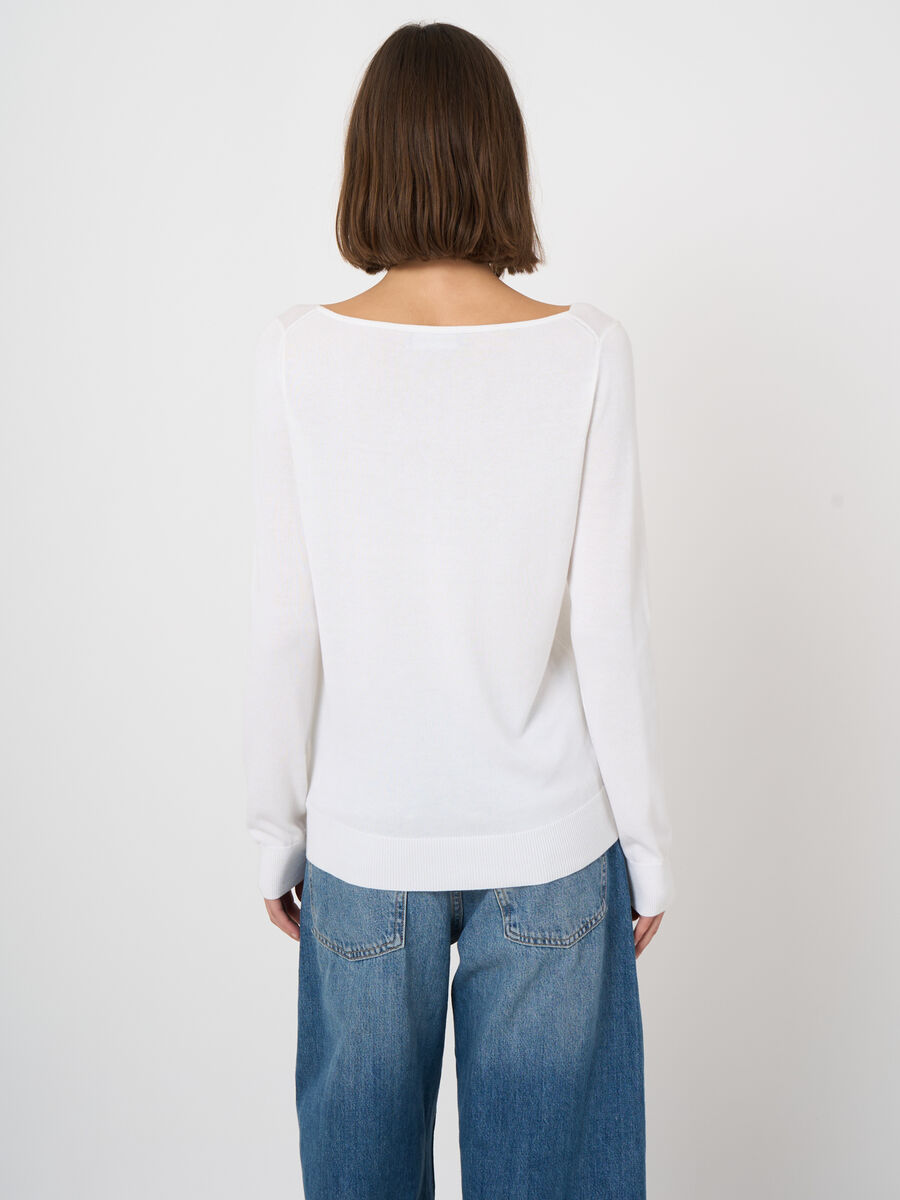 Fine-knit cotton-blend boat-neck sweater image number 2