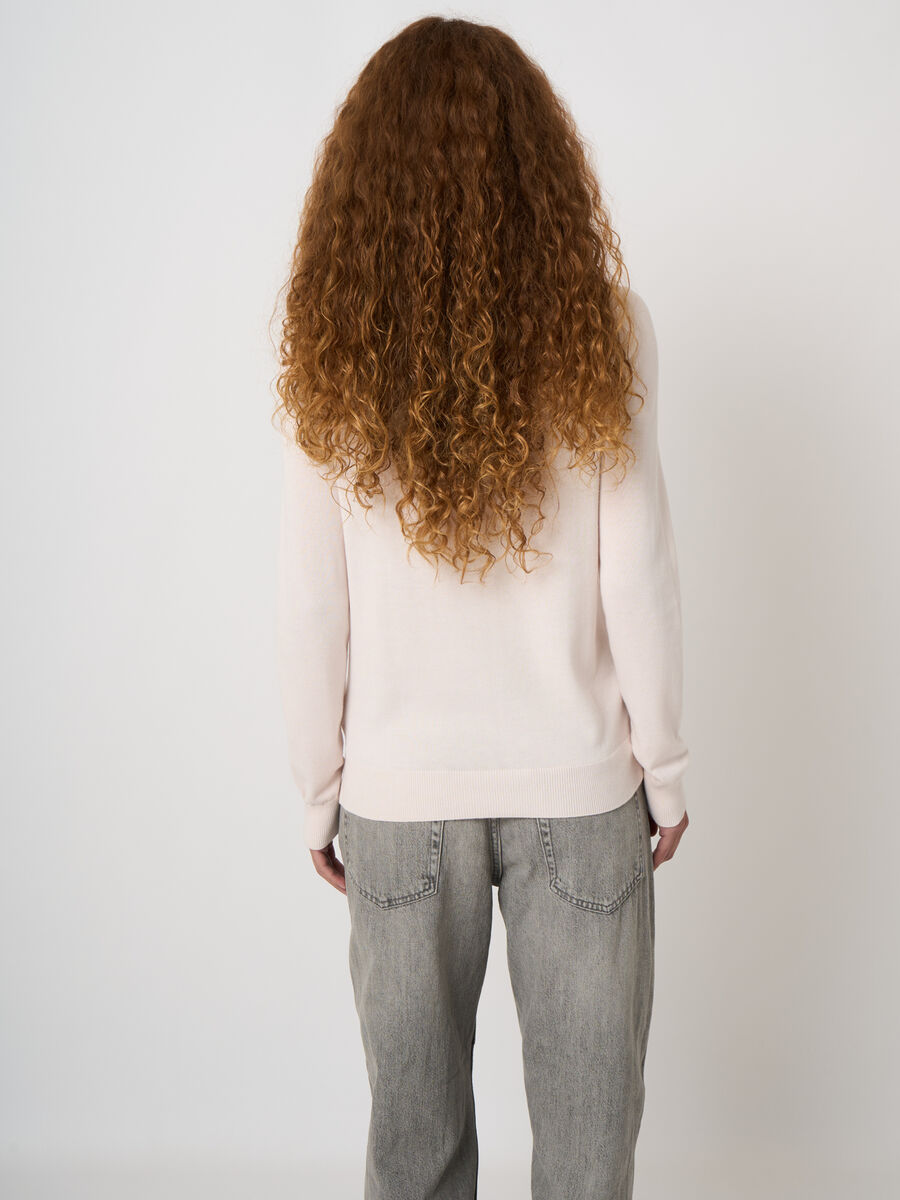 Fine-knit cotton-blend boat-neck sweater image number 3