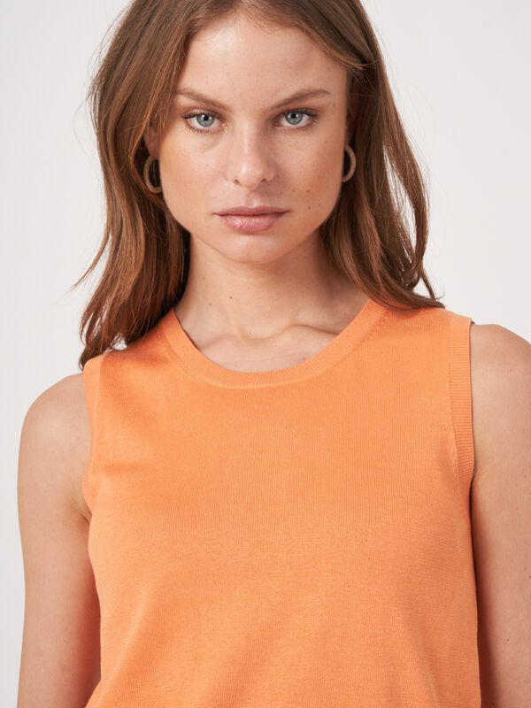Gestricktes Basic-Tanktop aus Baumwollmischung image number 2