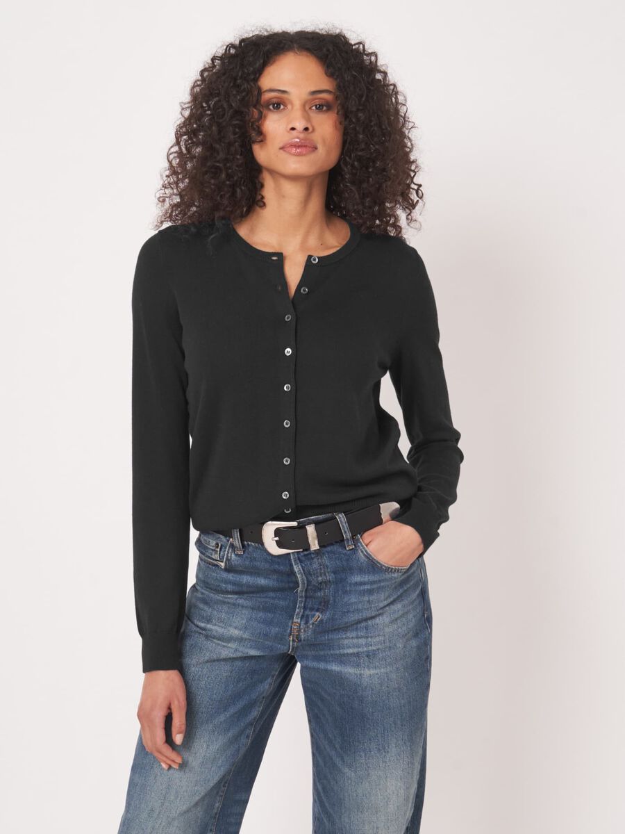 Fine-knit cotton-blend cardigan image number 3