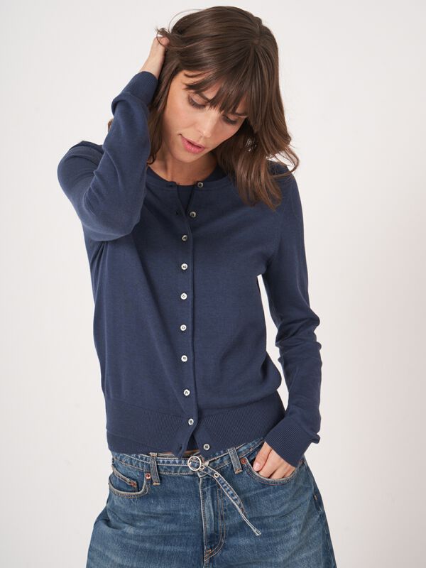 Basic Feinstrick-Strickjacke aus Baumwollmischung image number 1