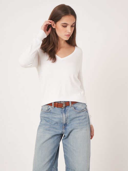 Basic fijngebreide V-hals trui in katoenmix