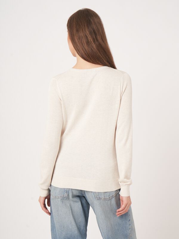 Basic Feinstrick-Pullover mit V-Ausschnitt aus Baumwollmischung image number 3