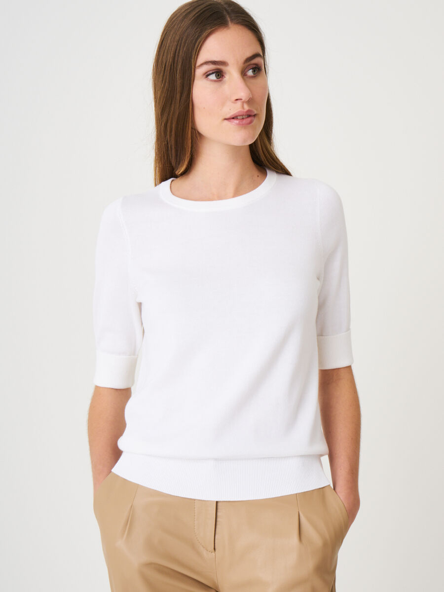 Basic fine knit short sleeve pullover in organic cotton blend