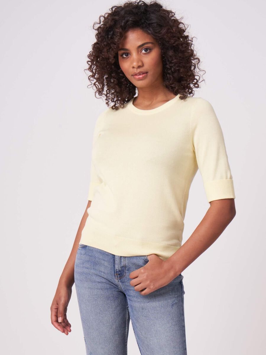 Basic fine knit short sleeve pullover in cotton blend image number 0