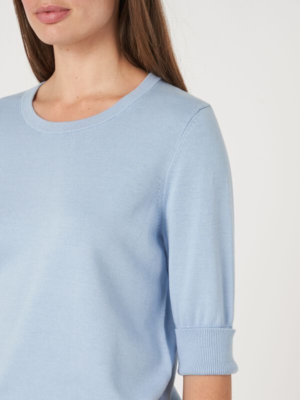Feinstrick-Kurzarm-Pullover aus atmungsaktivem Baumwollmix image number 3