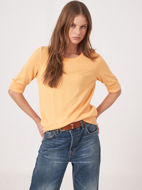 Basic fijngebreide trui met korte mouwen