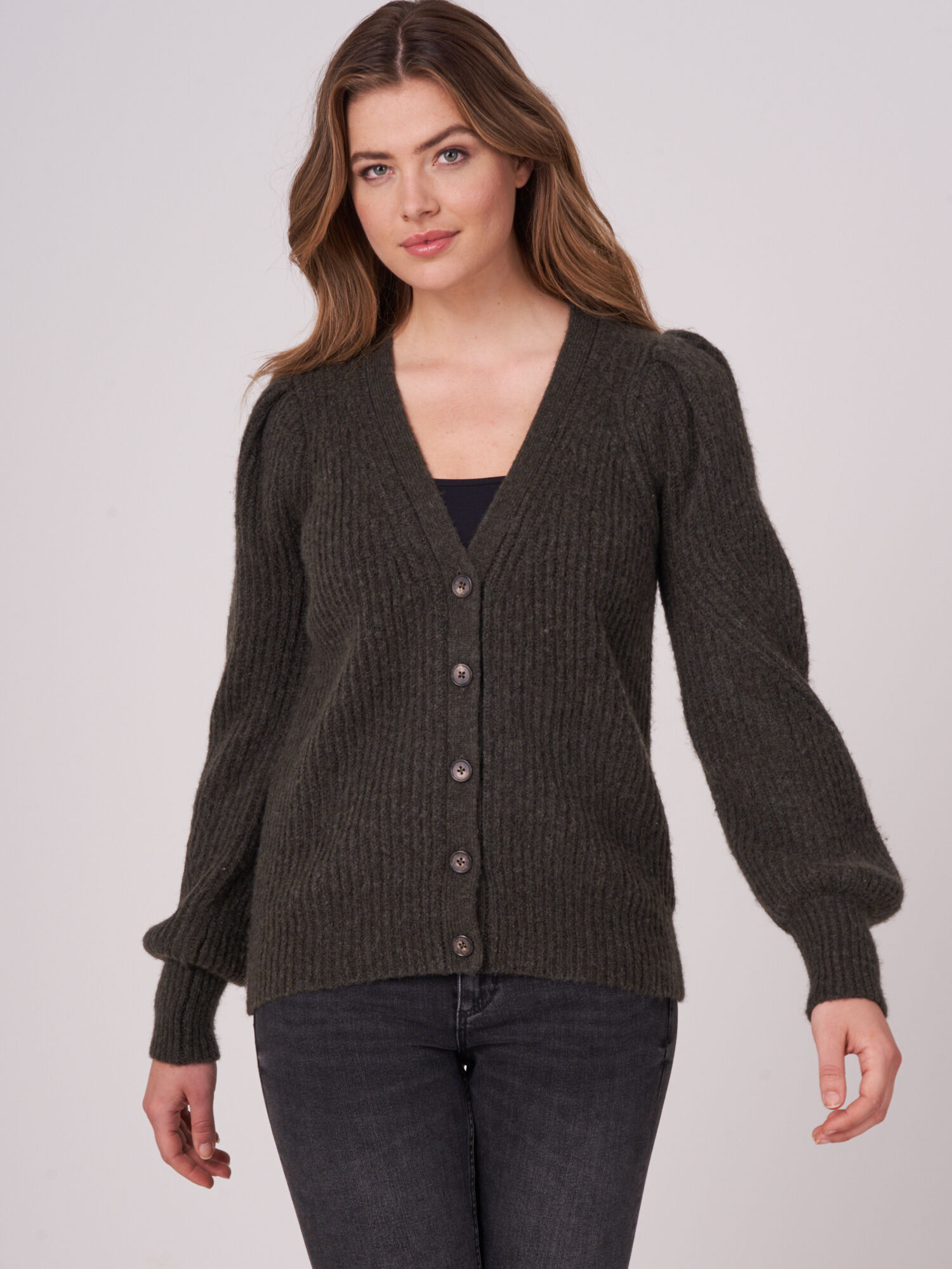 Cardigan met ribtextuur en pofmouwen